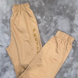 PRETTYLITTLETHING slogan side jogger